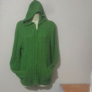 Hoodie Sweater Zippered and Pockets